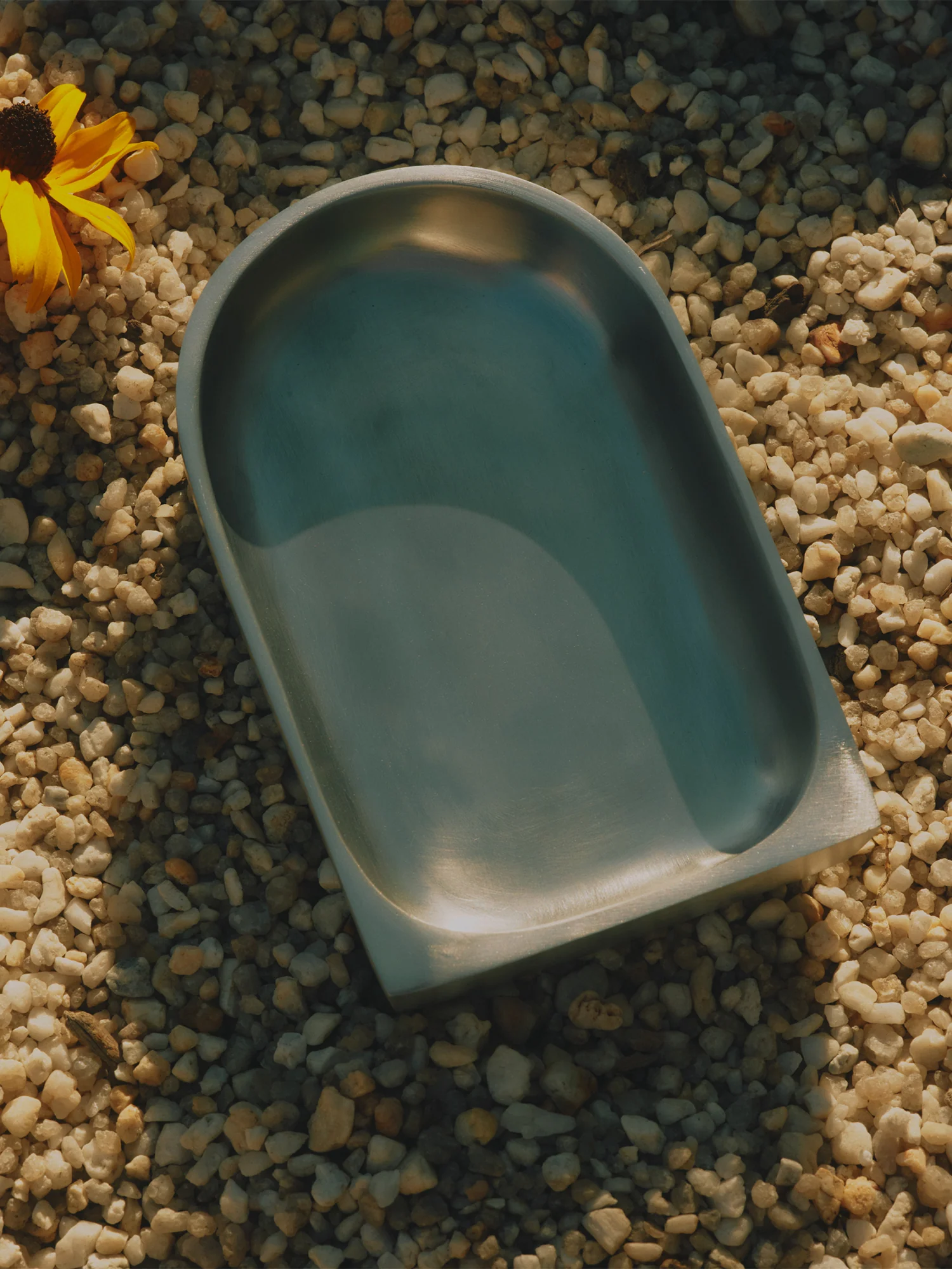 Lightly Arc Tray Small Aluminium - Image 4