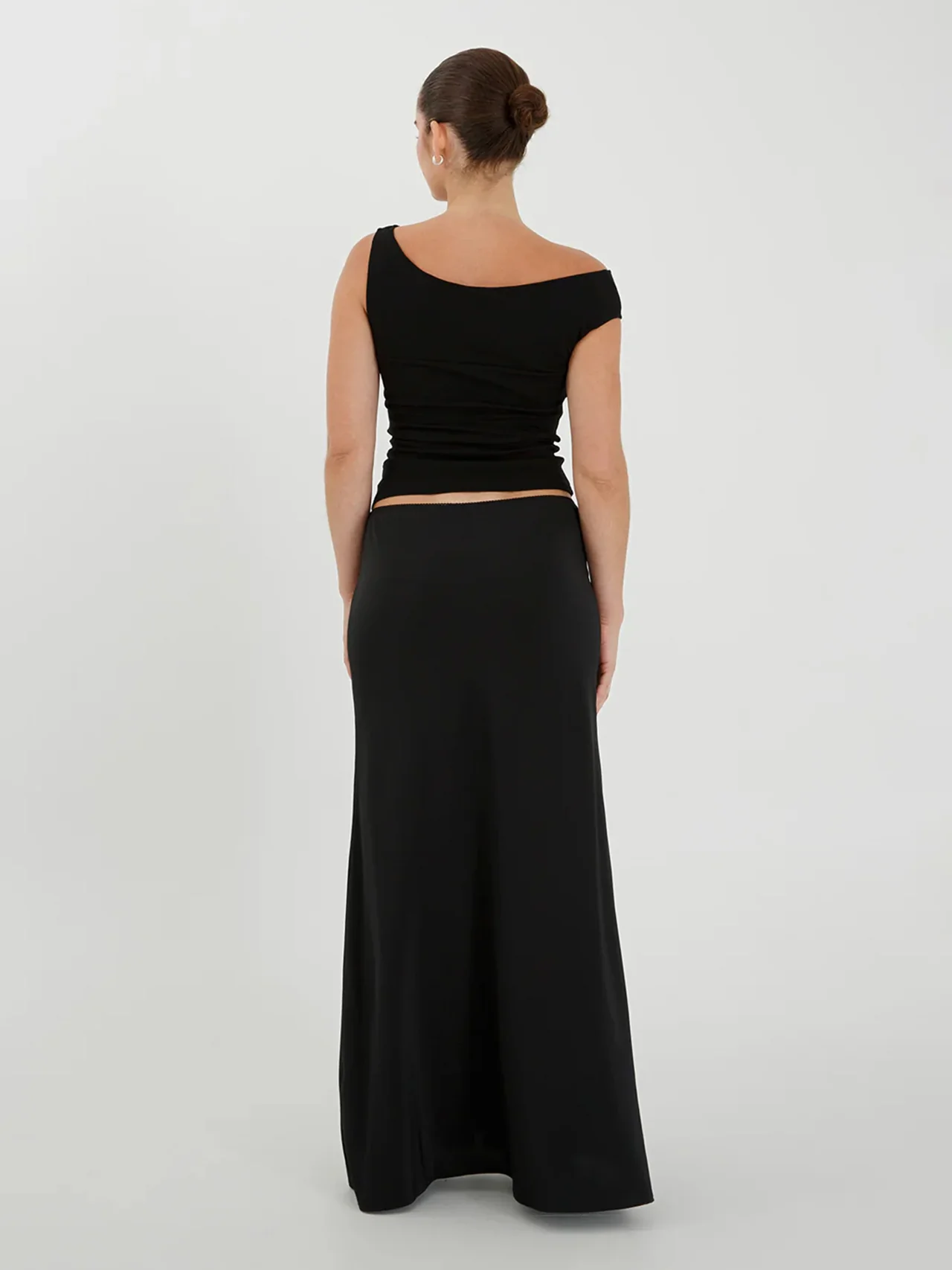 Olga Joan Asym Bardot Top Nera - Image 3