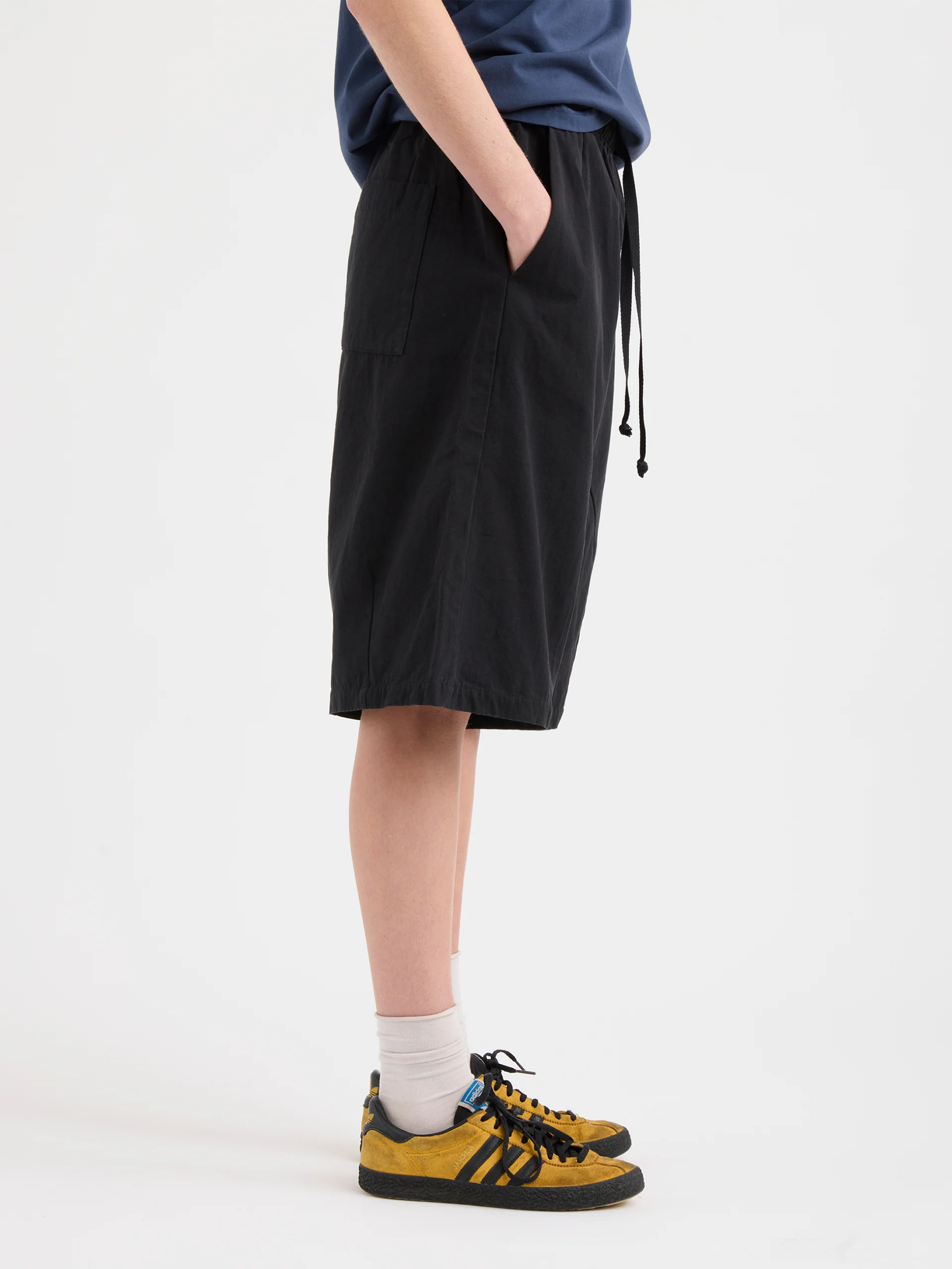 Pseushi Elasticated Cotton Short Black - Image 4