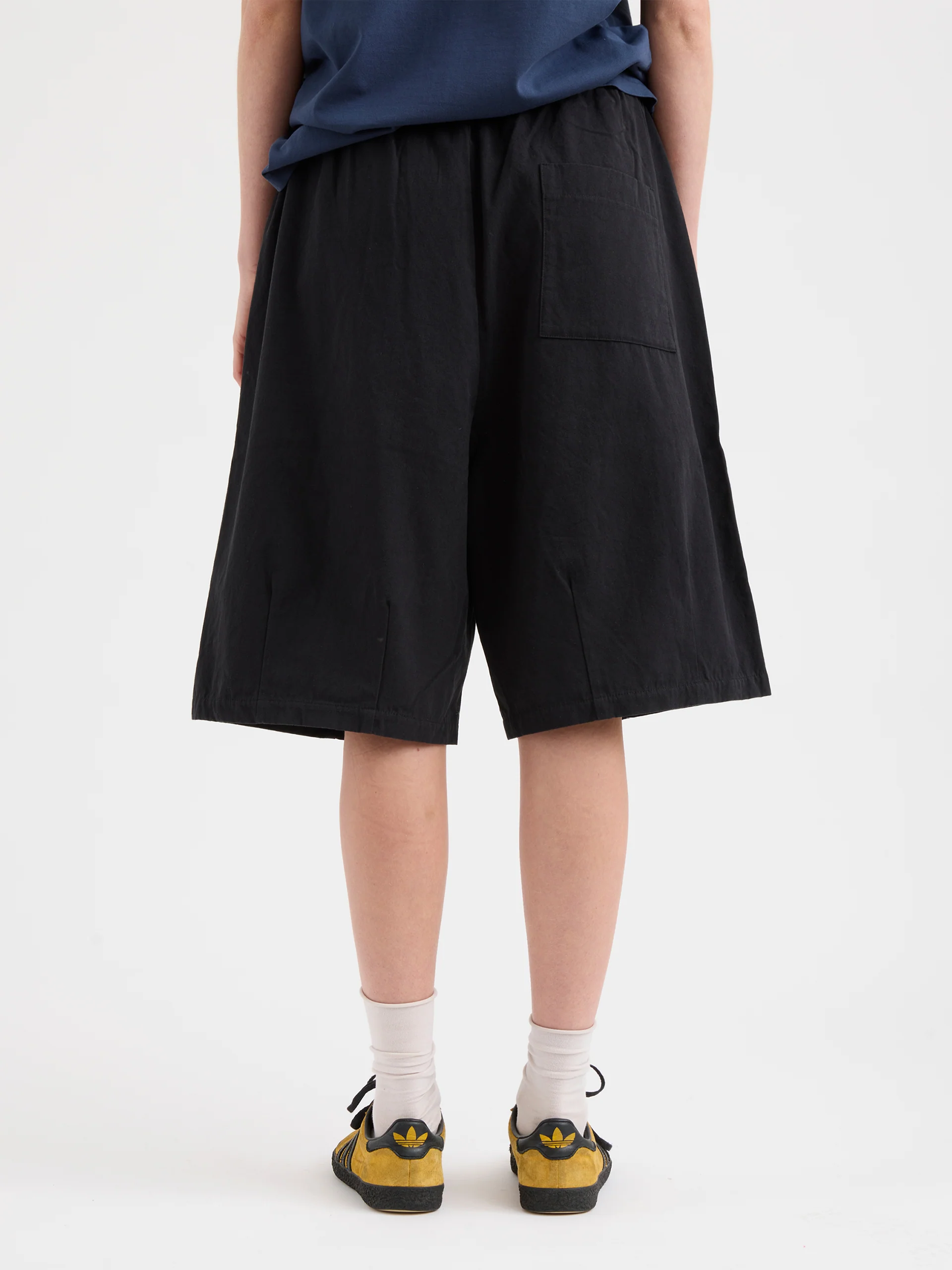 Pseushi Elasticated Cotton Short Black - Image 5
