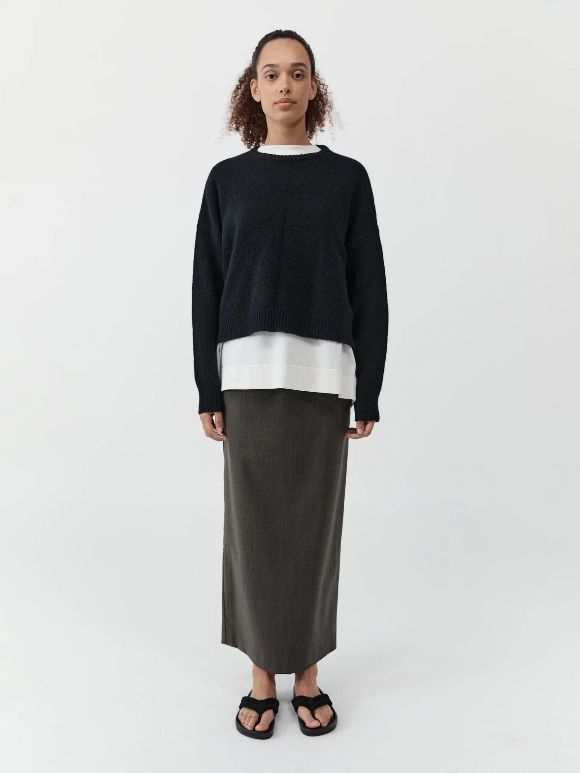 St. Agni Cropped Sweater Black - Image 2