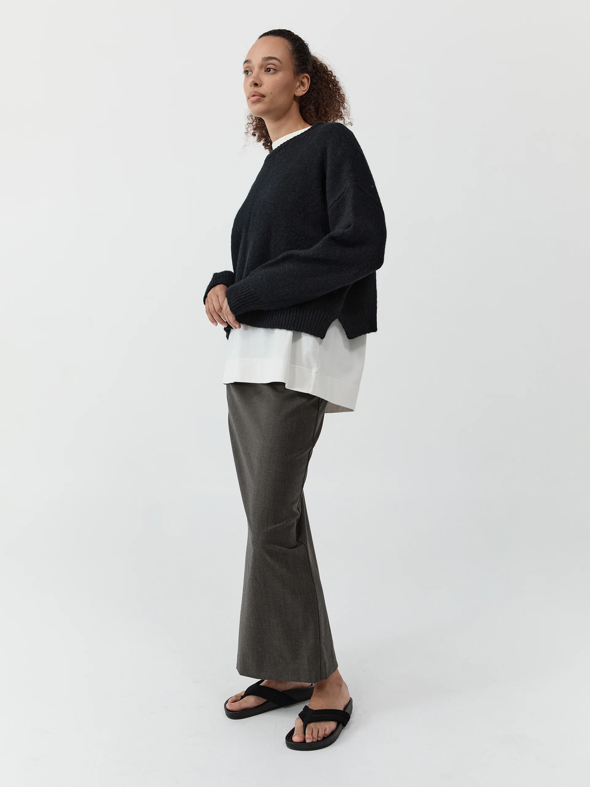 St. Agni Cropped Sweater Black - Image 4