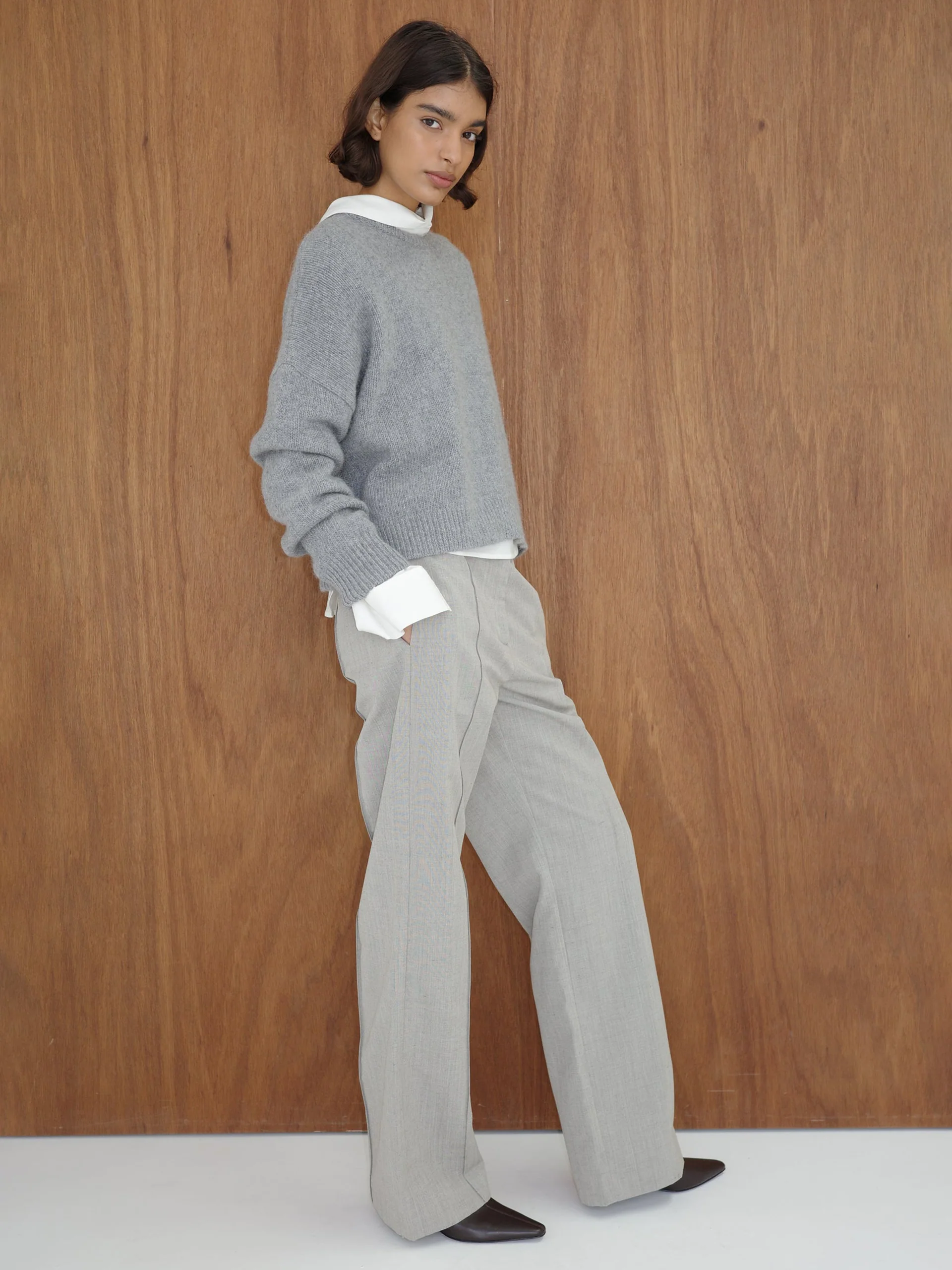 St. Agni Cropped Sweater Concrete - Image 9