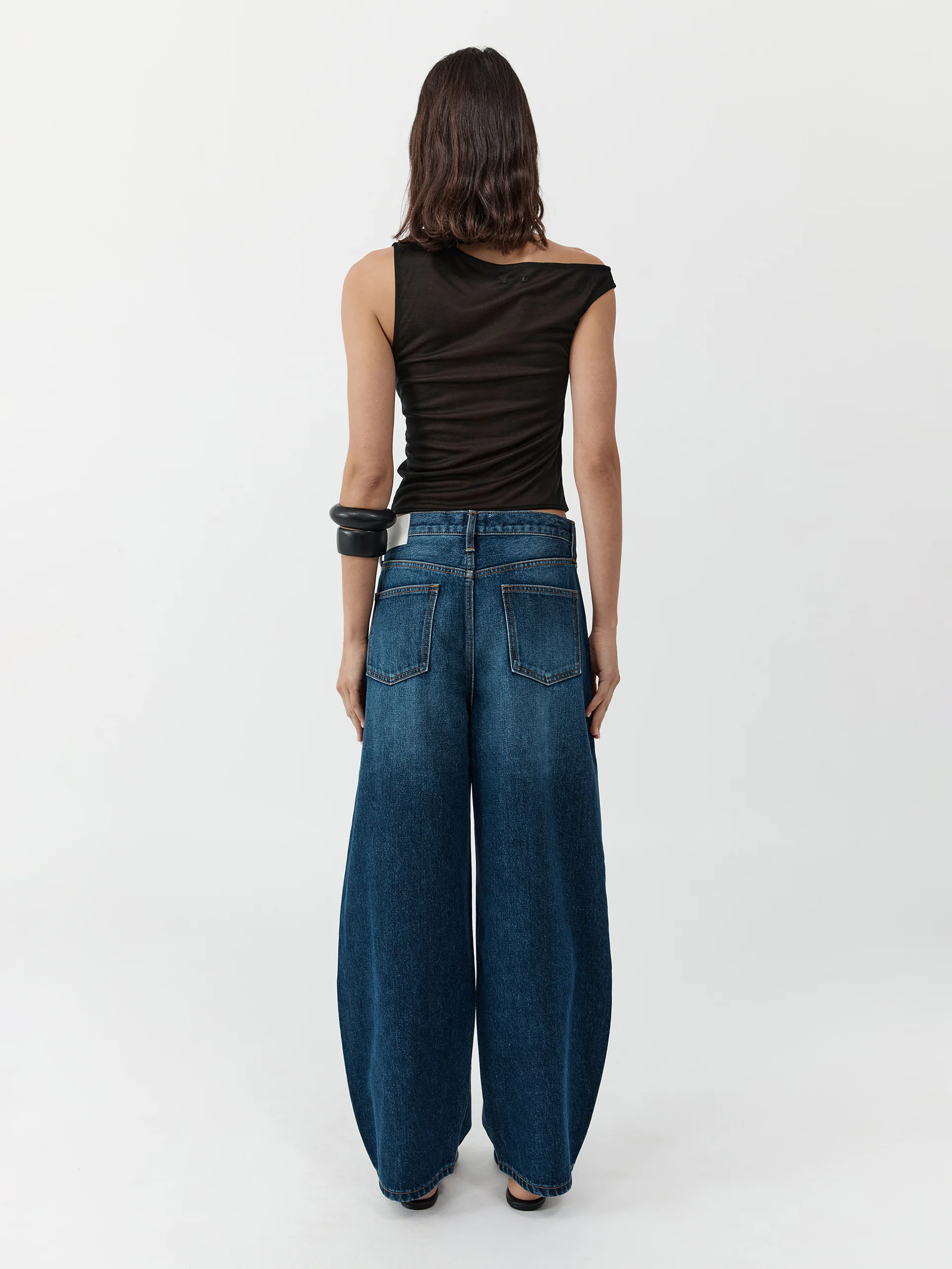 St. Agni Mid Rise Pleat Barrel Jeans Dark Indigo - Image 3
