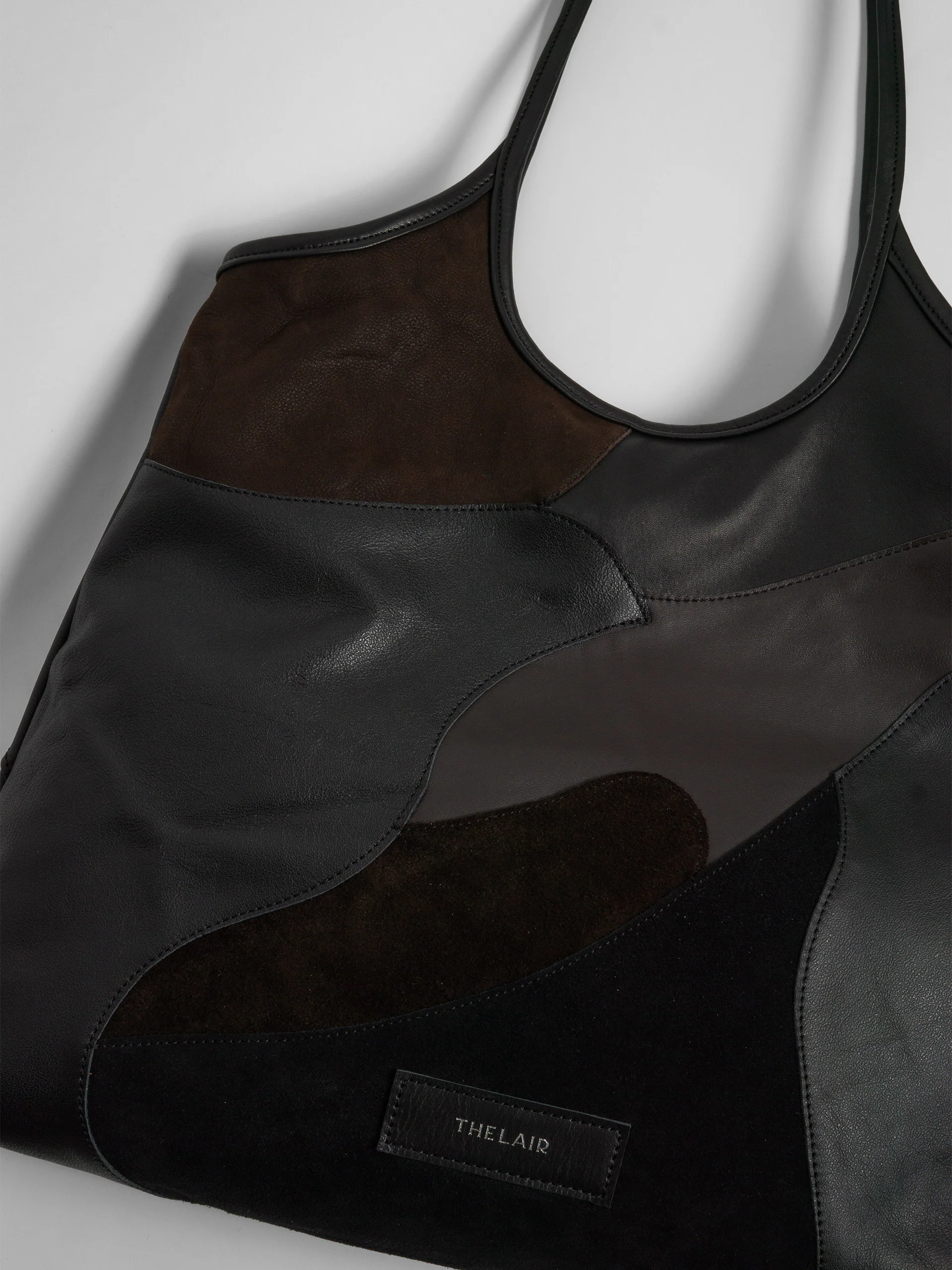The Lair Freja Reversible Patchwork Tote Large - Image 12