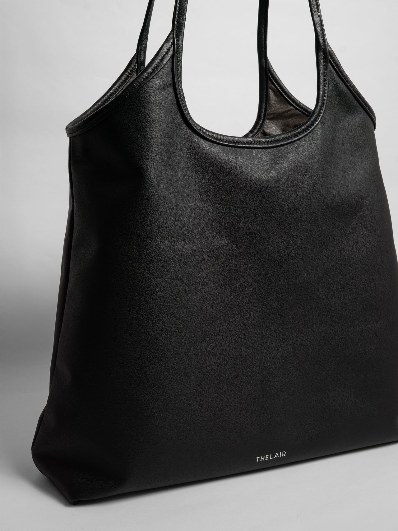The Lair Freja Reversible Patchwork Tote Large - Image 18