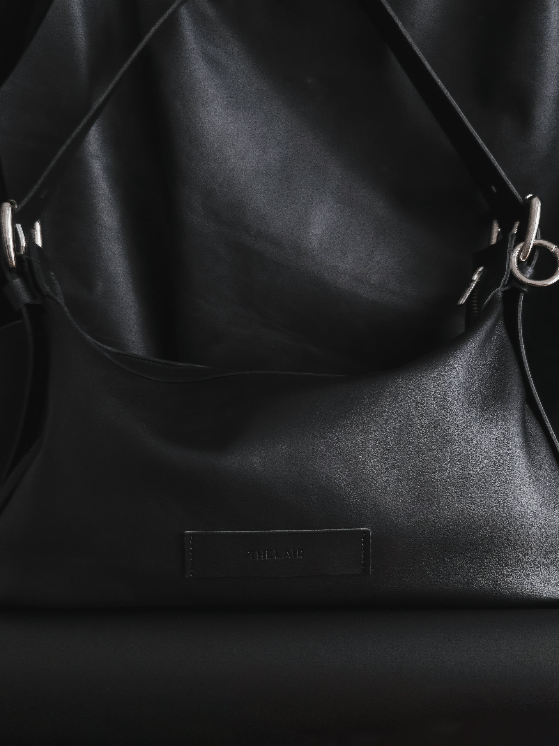 The Lair Gwen Handbag Large Black - Image 5