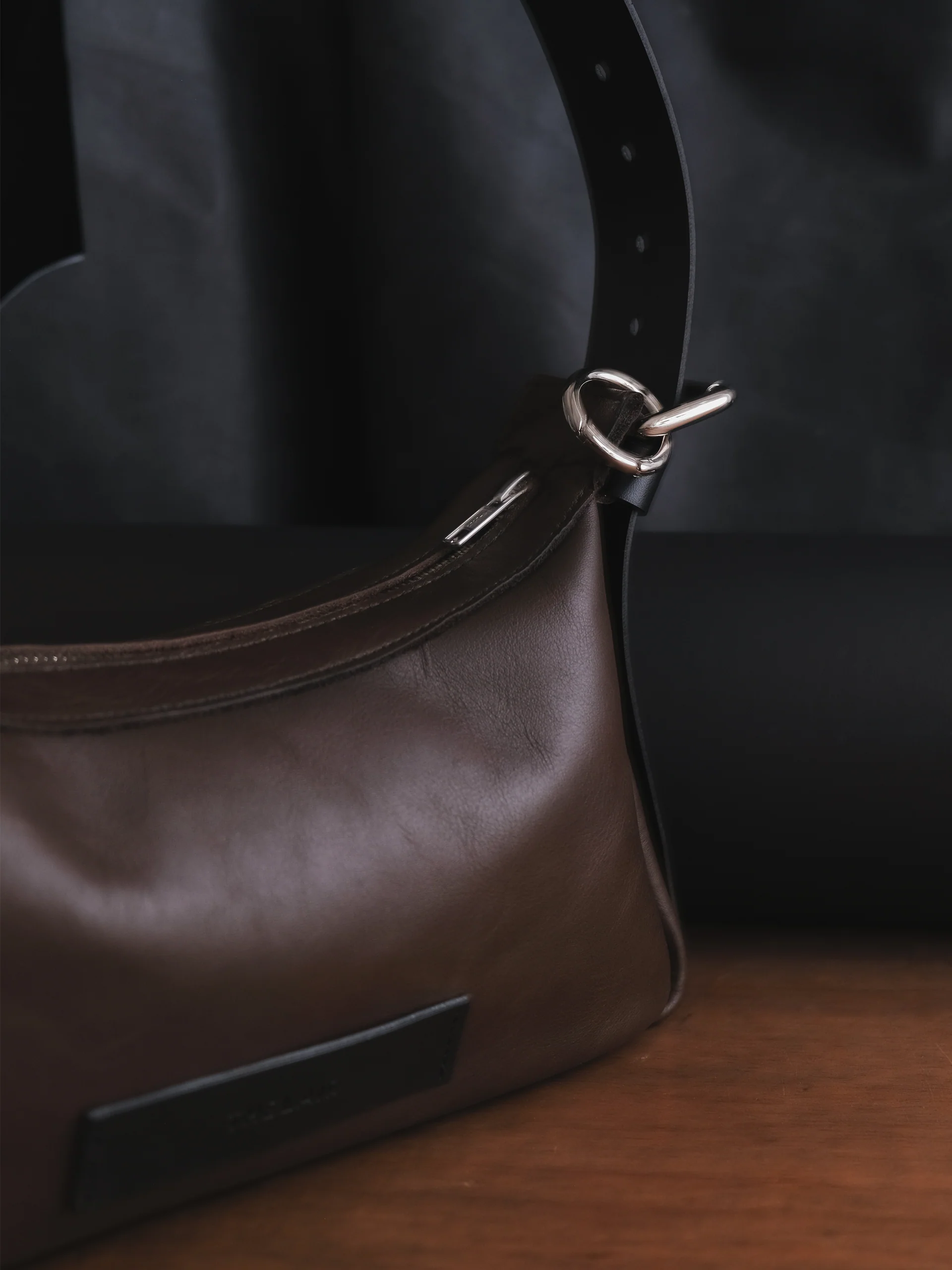 The Lair Gwen Handbag Small Mahogany - Image 9