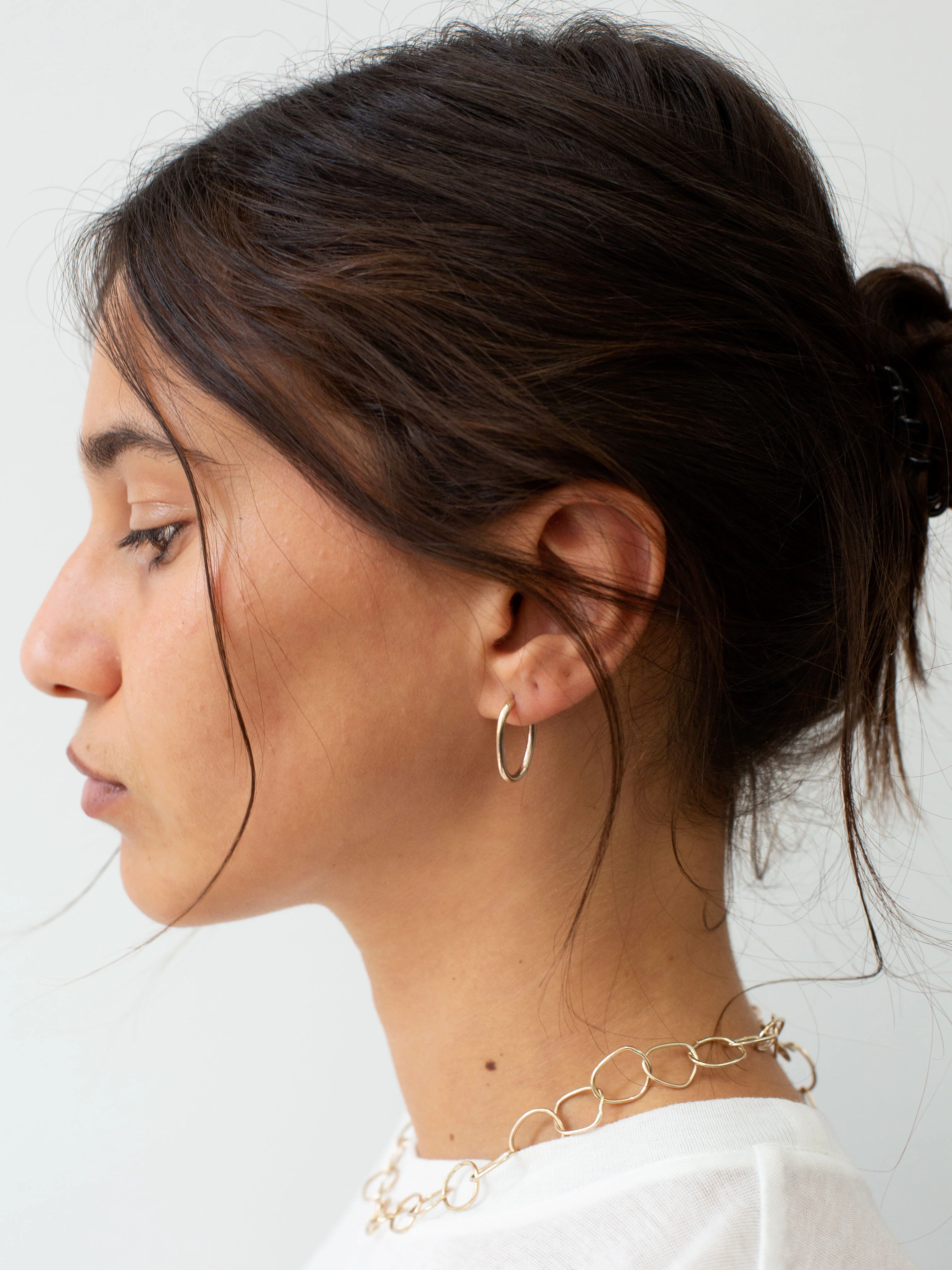 The Lair Jewellery Noguchi Hoops Medium 9ct Yellow Gold - Image 4