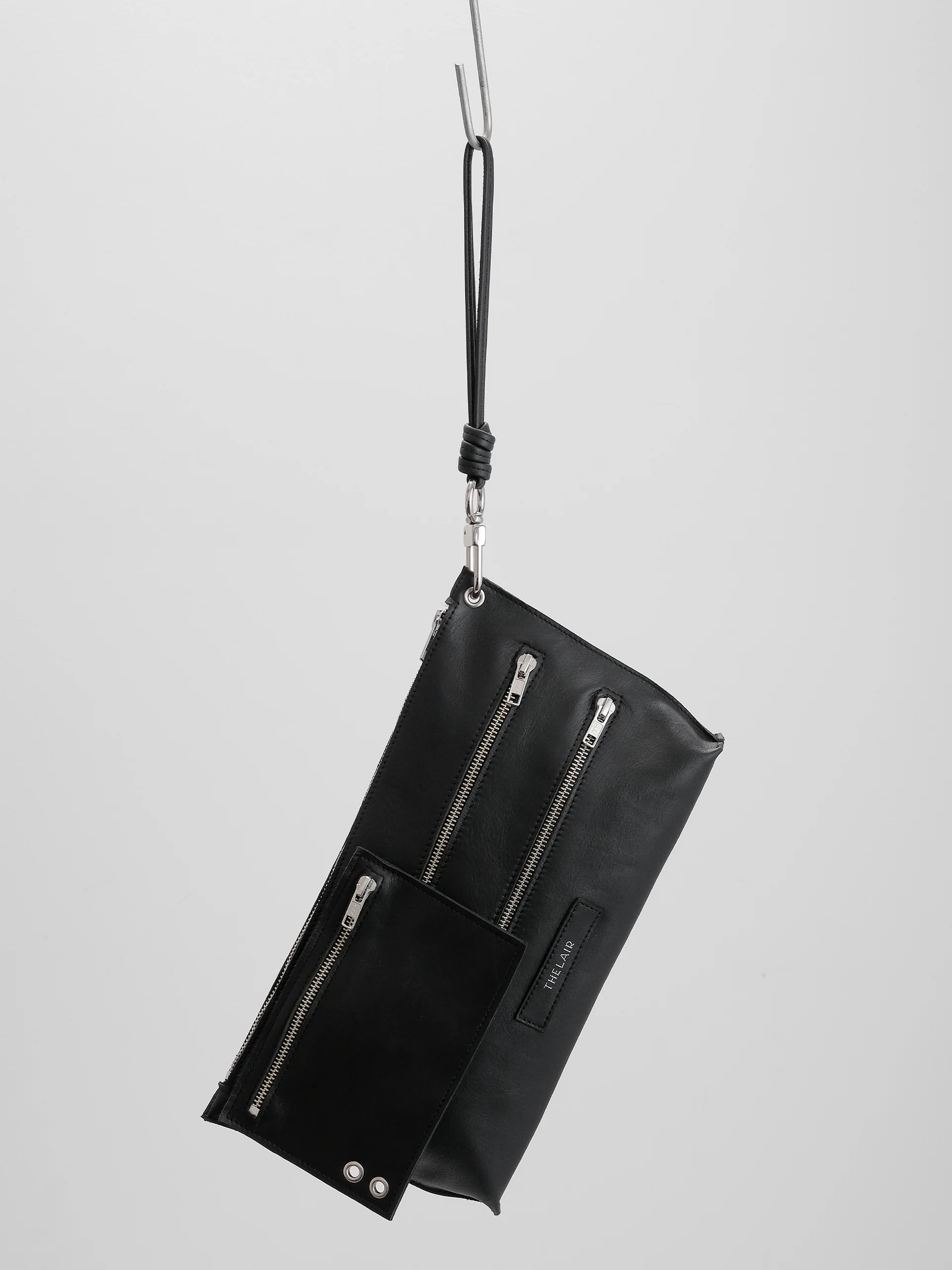 The Lair Svea Zipper Clutch Black - Image 7